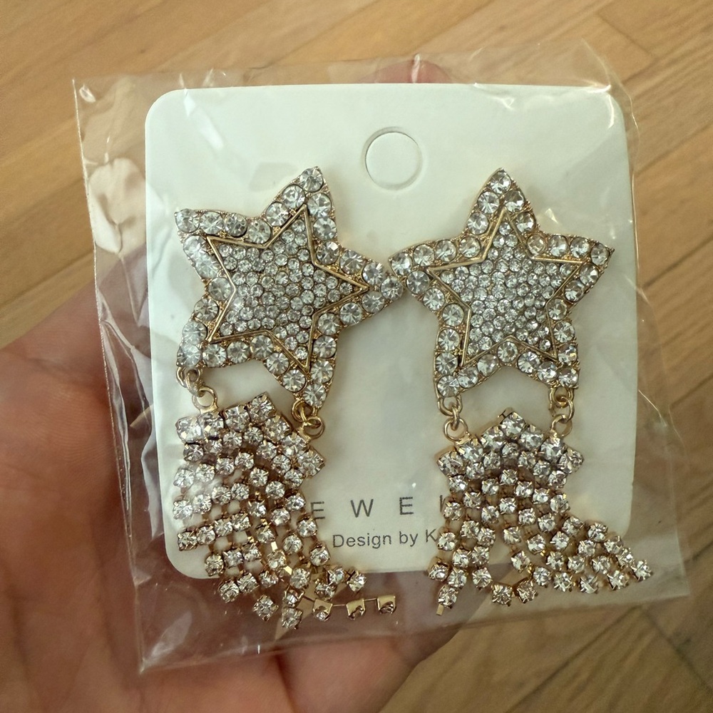 Source Unknown Gold Star Earrings with Pavé Setting Unworn